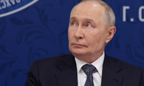 Rusko sa pripravuje prijať 30-tisíc vojakov zo Severnej Kórey, tvrdí Zelenskyj