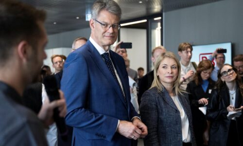 Nemecký minister dopravy Schnieder oznámil, že požiada Merza o prepustenie