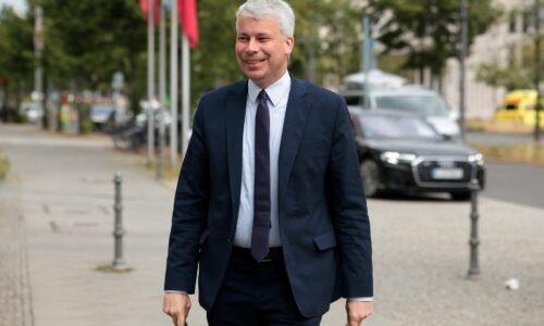 Nemecko má nového ministra dopravy, Merz čelí kritike za „komunikačnú katastrofu“