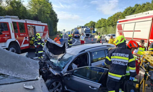 Detaily tragické nehody v Rakousku: Zemřel zpěvák české kapely, rodina je zraněná