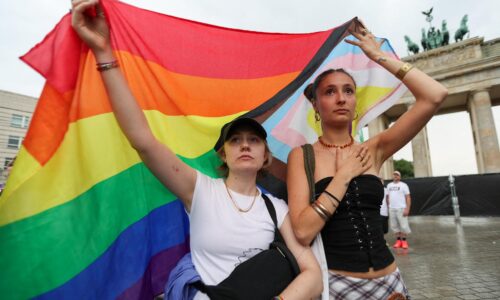 Ústavný súd v Poľsku odmietol uznávanie zahraničných rovnakopohlavných sobášov