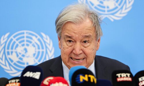 Guterres uvítal dohodu o Pásme Gazy, vyzval na zastavenie bojov v celom regióne