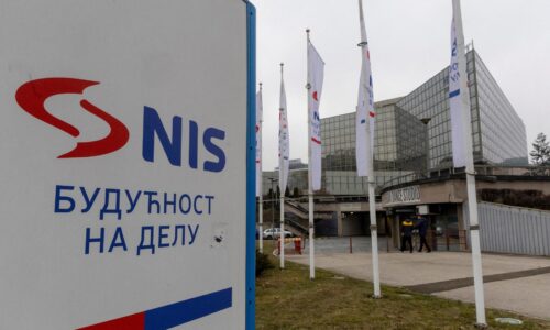 USA dali Srbom ďalší odklad sankcií. Ruský Gazprom získa čas na predaj rafinérie maďarskej skupine