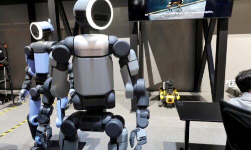Kórejské automobilky sú v pohotovosti. Hyundai sa obáva humanoidných robotov