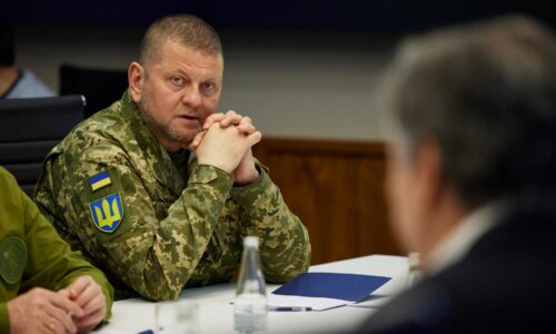 Ukrajina do NATO nikdy nevstúpi, tvrdí Zalužnyj