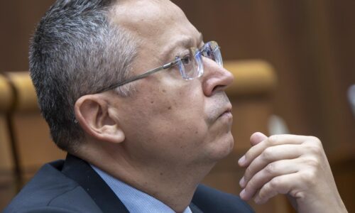 Prispeli transakčná daň, DPH, aj daň z príjmu. Štát vybral od ľudí a firiem o stovky miliónov viac než vlani