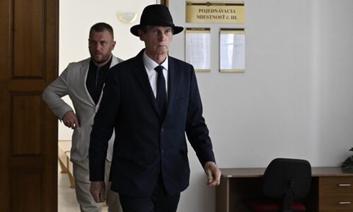 Filip Kuffa tvrdí, že eurokomisia mu dala za pravdu pri zonácii. Ide o fabuláciu, reaguje Tarabov rezort