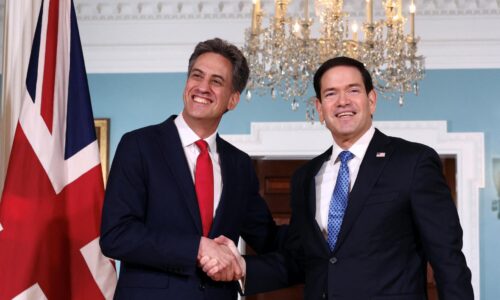 Rubio prijal vo Washingtone nového šéfa britskej diplomacie Milibanda, diskutovať mali o Iráne aj Ukrajine
