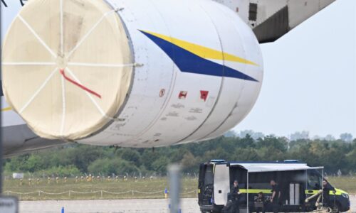 Pri ukrajinskom lietadle našli dron s výbušninou. Nemecká prokuratúra má podozrenie na pokus vyvolať explóziu