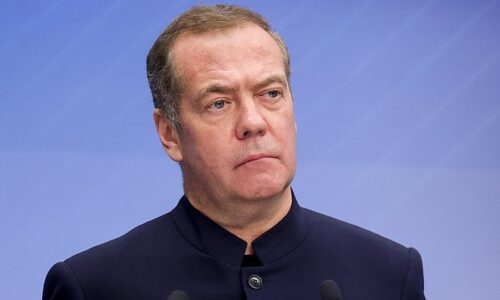 Dmitrij Medvedev predpovedá Ukrajine nevyhnutnú smrť