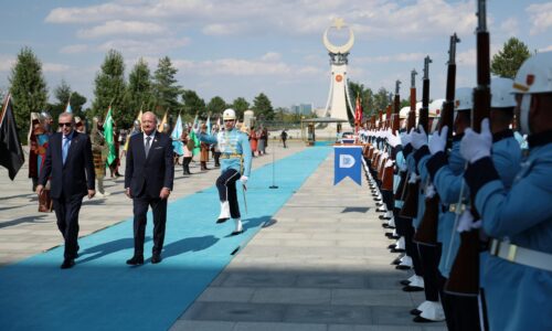 Turecký parlament schválil návrh zákona o amnestii pre časť členov Strany kurdských pracujúcich