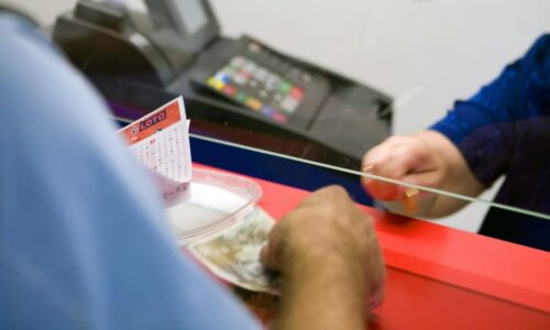 Chtěli na večeři, slaví miliony. Pár z Francie k výhře přišel náhodou, na tiket málem zapomněl