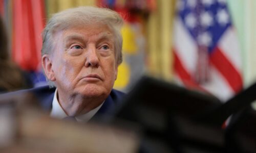 Strategické rezervy ropy v USA klesli na 40-ročné minimum, úroveň zásob sa blíži kritickému vyčerpaniu