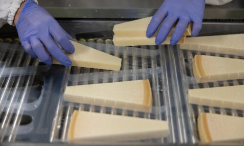 V Európskej únii začínajú platiť nové pravidlá pre obaly, obmedzia večné chemikálie v styku s potravinami