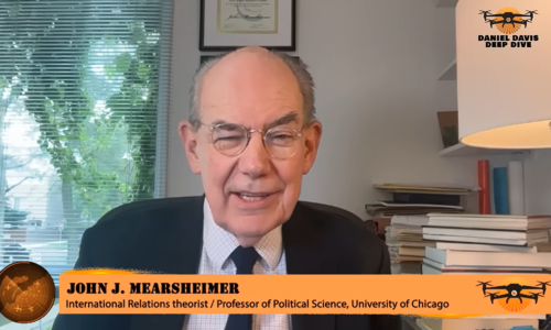 John Mearsheimer: Zelenskij musí klamať Západ a Ukrajincov