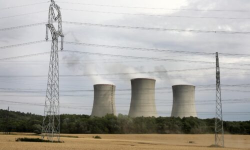 Odstávka bloku Mochoviec zvýšila dovoz elektriny, dodatočné dodávky prúdili z Česka
