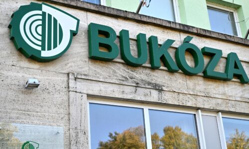 Policajti kontrolovali areál bývalej Bukózy. Nočná akcia odhalila viaceré majetkové priestupky