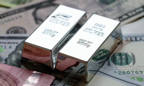 Striebro mieri na 90 dolárov: Analytici z Citigroup predpovedajú masívny skok