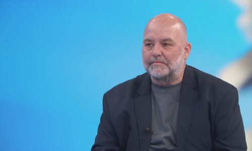 Jelínek: Babiš Motoristy na tiskovce k suchu nechtěl. Jsou platní jako mrtvému zimník