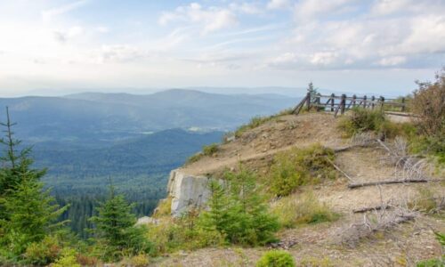 Na Babí hoře v Beskydech zemřel český turista. Nepomohl ani přílet vrtulníku