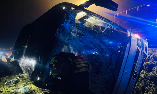 Pri nehode poľského autobusu v Maďarsku zahynulo 12 ľudí, vodiča zadržala polícia